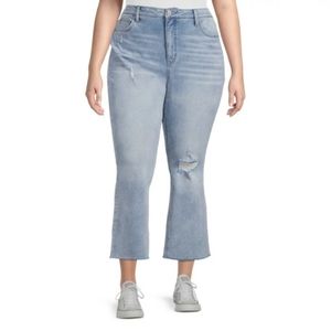 Terra & Sky Vintage Crop Boot Cut Light Washed Women's Jeans NWT